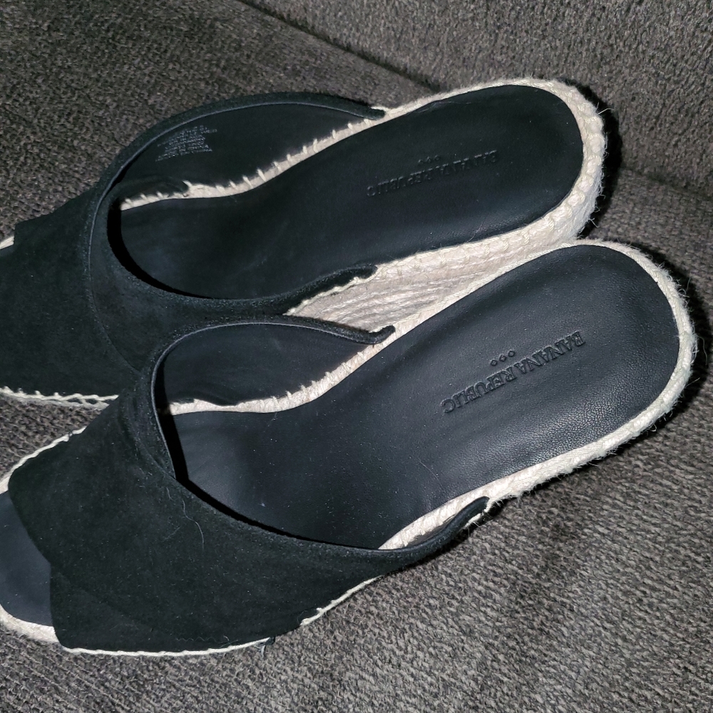 Banana Republic Raffia Espadrille Black Wedge